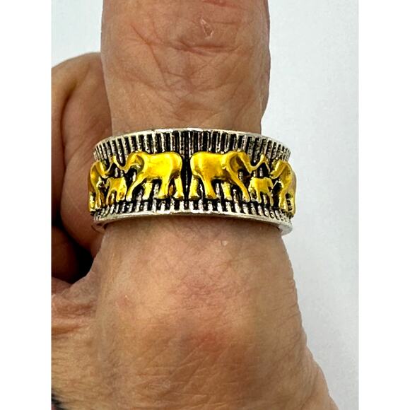 Elephant Family Cigar Ring size 10 - Picture 1 of 4